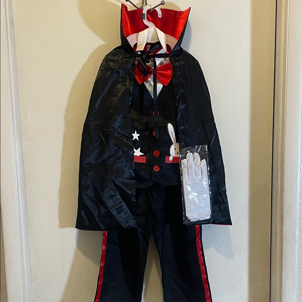 Magician costume